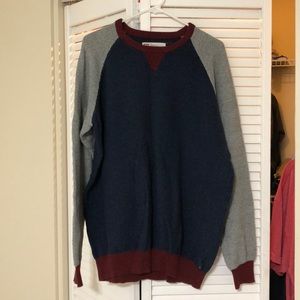Multi-colored men’s sweater.